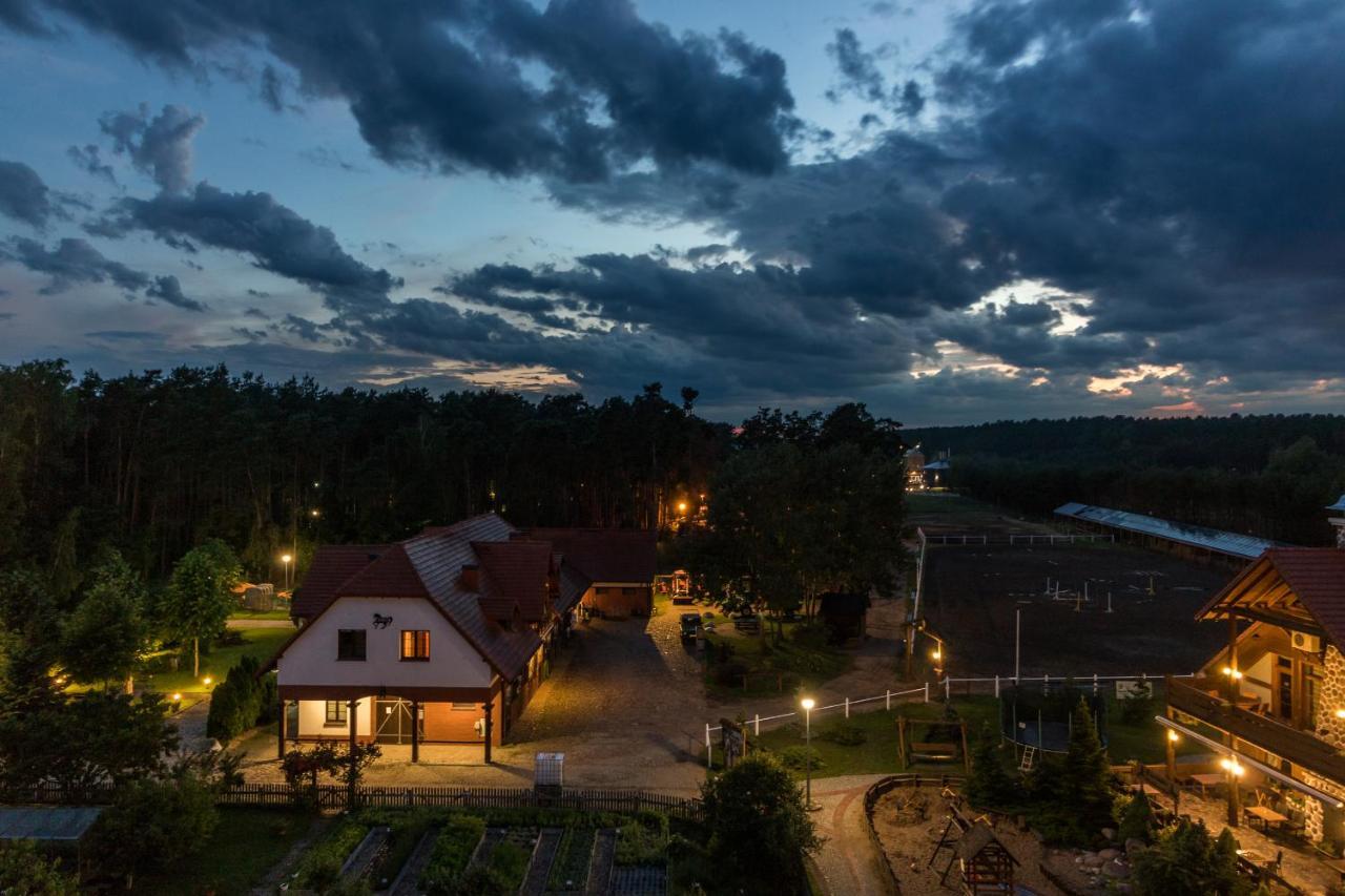 Hotel Osada Karbówko Wellness & SPA Elgiszewo  Bagian luar foto