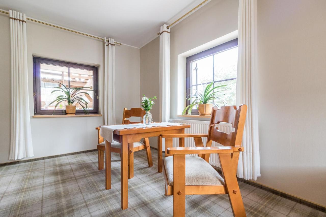 Hotel Osada Karbówko Wellness & SPA Elgiszewo  Bagian luar foto