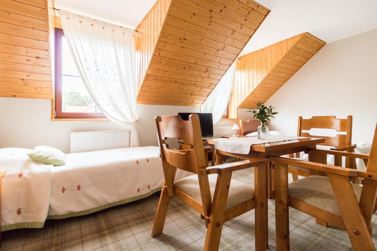 Hotel Osada Karbówko Wellness & SPA Elgiszewo  Bagian luar foto