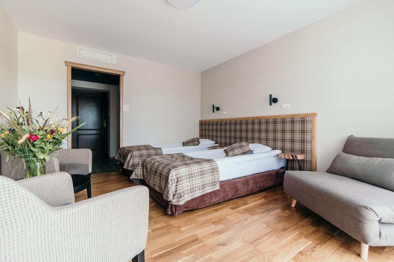 Hotel Osada Karbówko Wellness & SPA Elgiszewo  Bagian luar foto